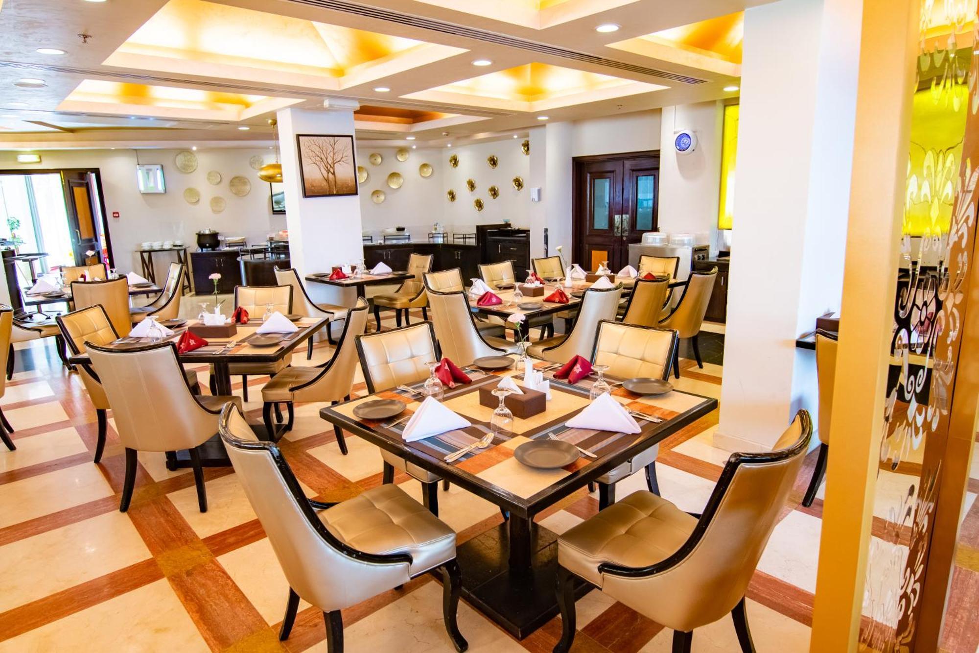 Garden Hotel Muscat By Royal Titan Group Mascate Exterior foto